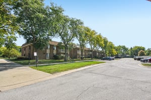 N Jonathan Dr 202-S1909-004.jpg