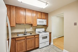 N Jonathan Dr 202-S1909-007.jpg