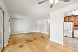 N Jonathan Dr 202-S1909-008.jpg