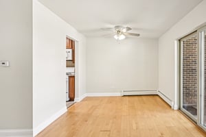 N Jonathan Dr 202-S1909-010.jpg