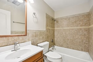 N Jonathan Dr 202-S1909-015.jpg