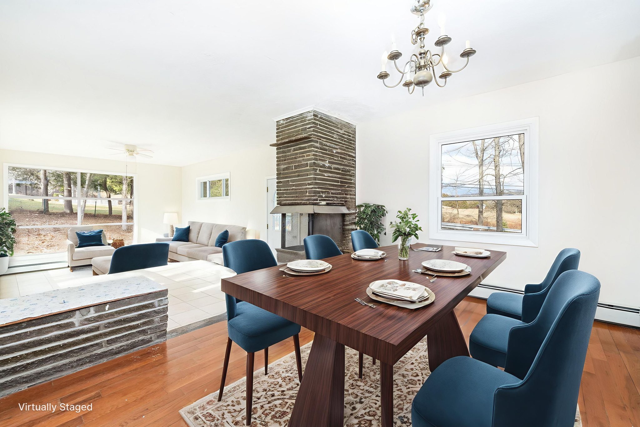 1T5A3110-Edit virtually staged.jpeg