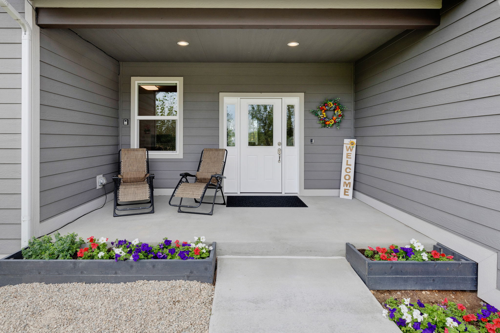 Covered Front Porch