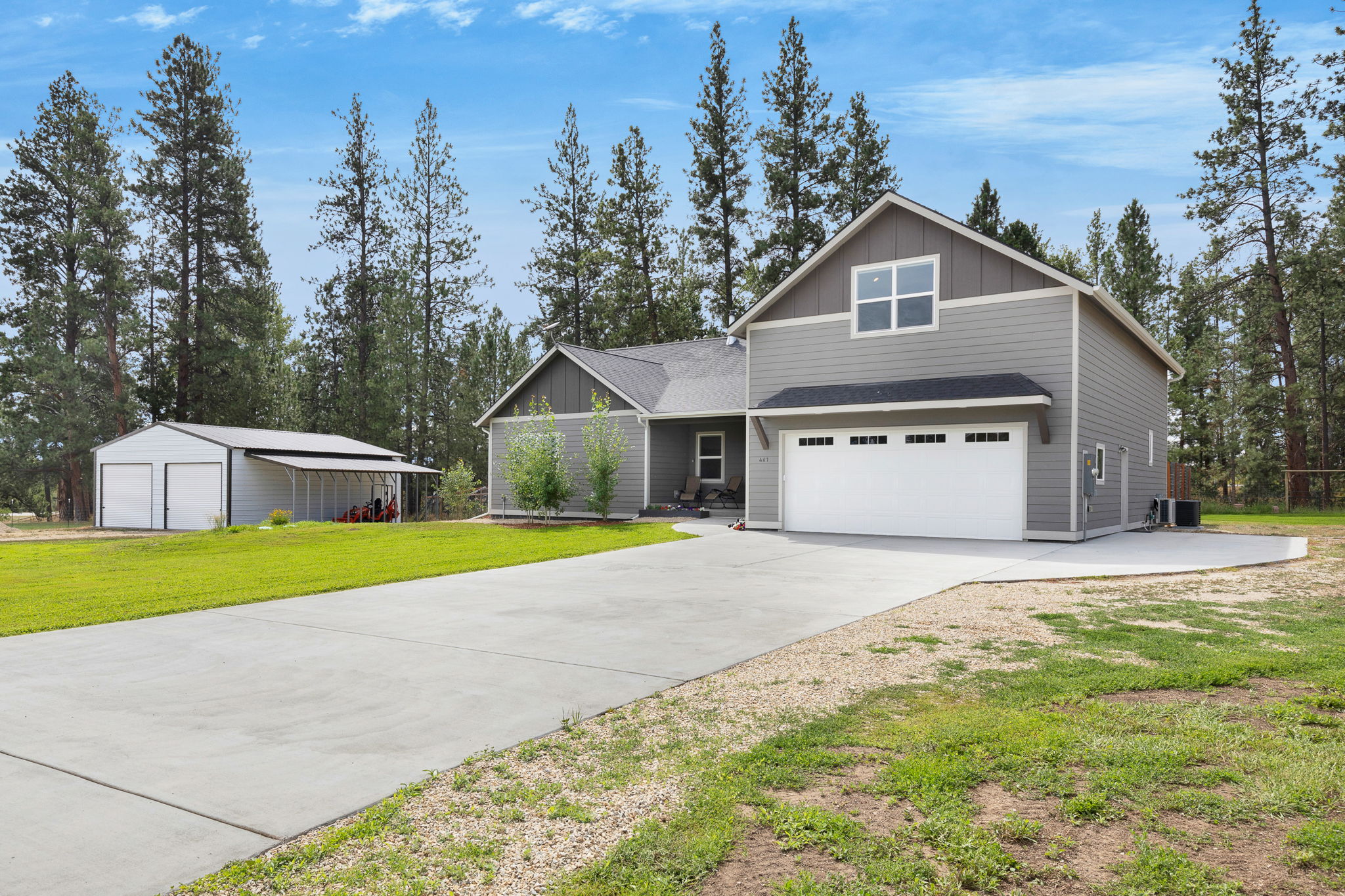 RV Parking & 1200 Sq Ft Shop