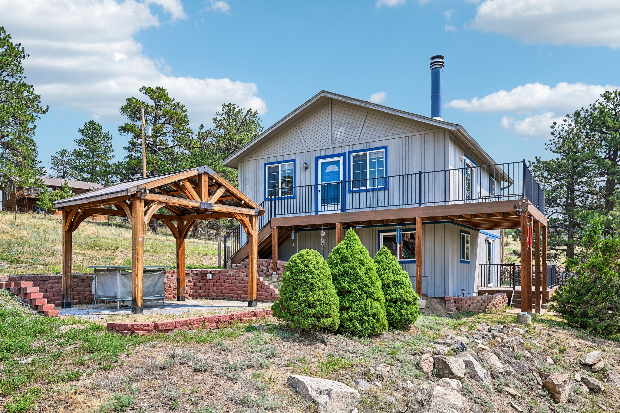 Yellow Pine Dr-S0508-007.jpg