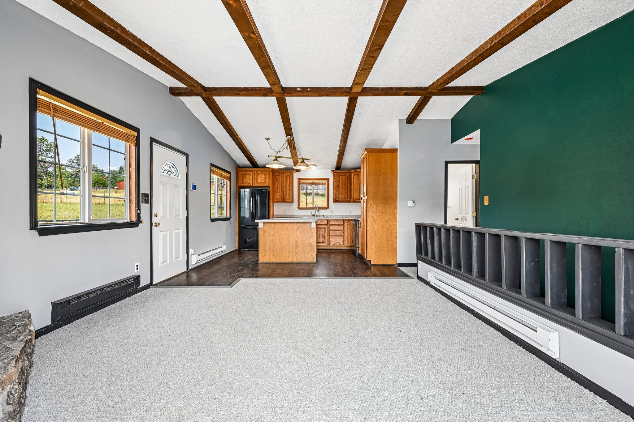Yellow Pine Dr-S0508-012.jpg