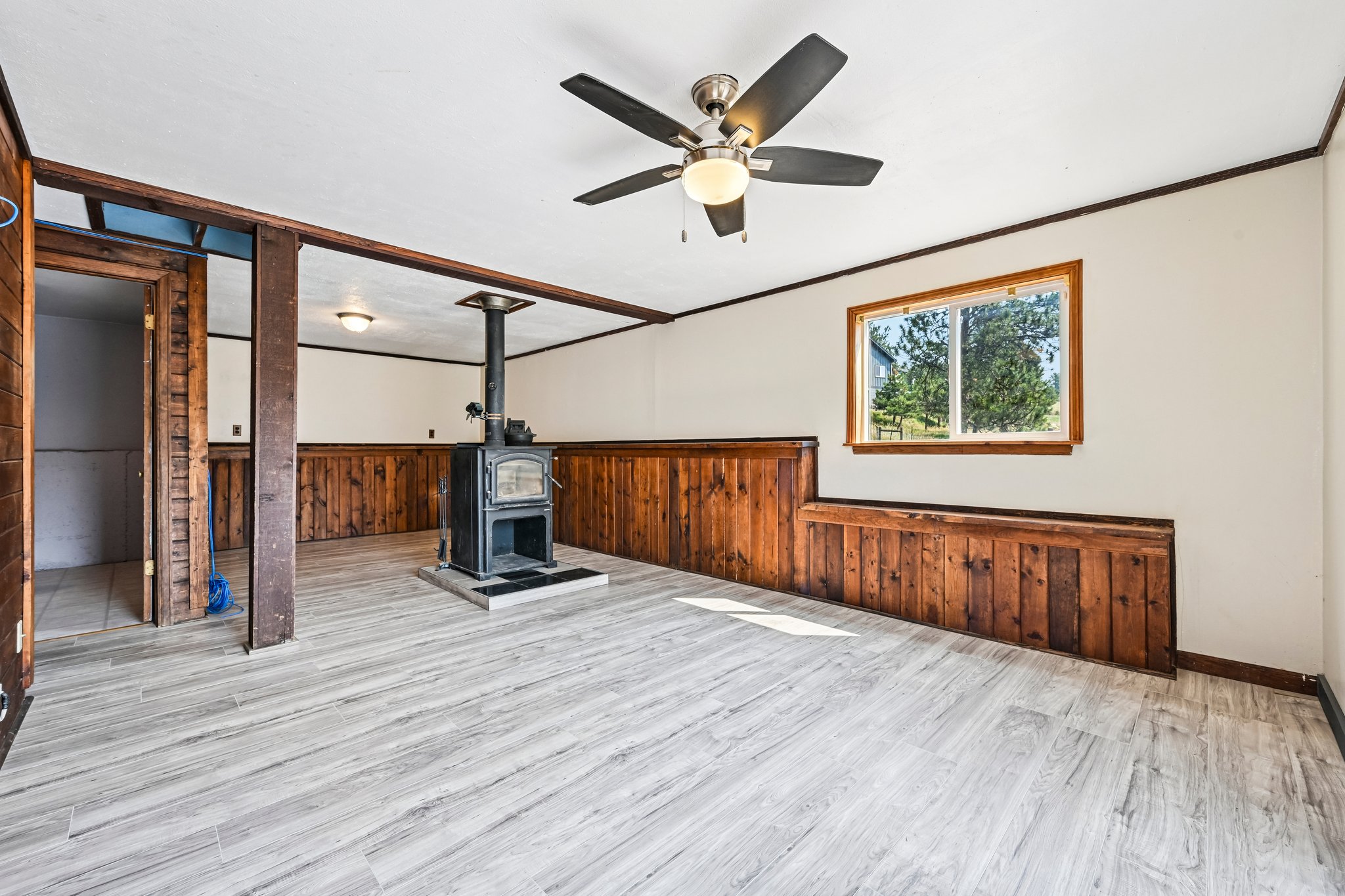 Yellow Pine Dr-S0508-030.jpg