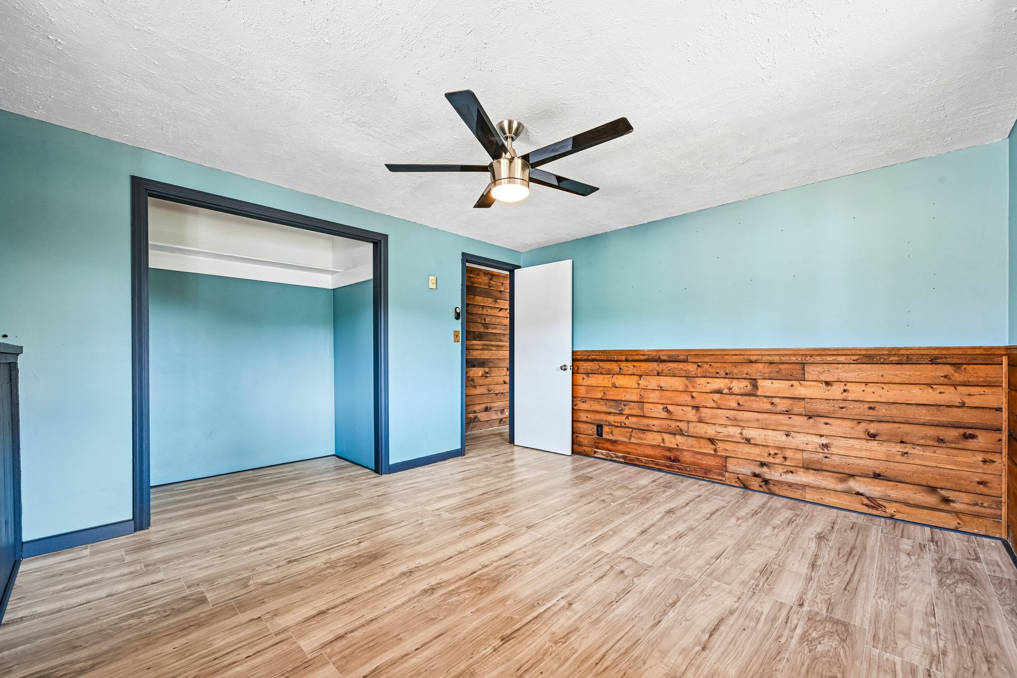 Yellow Pine Dr-S0508-038.jpg