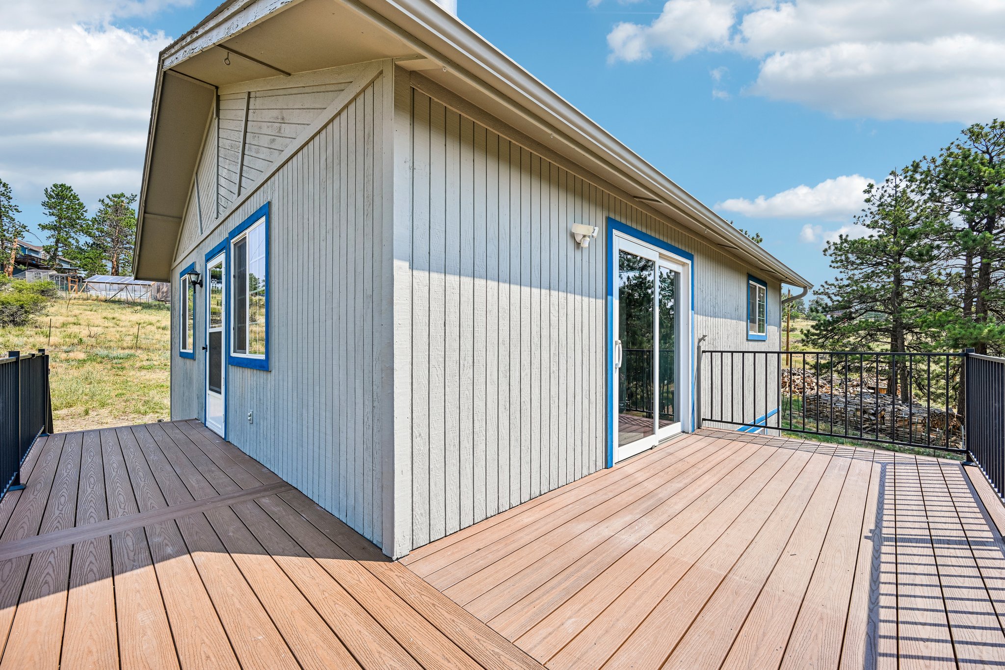 Yellow Pine Dr-S0508-046.jpg
