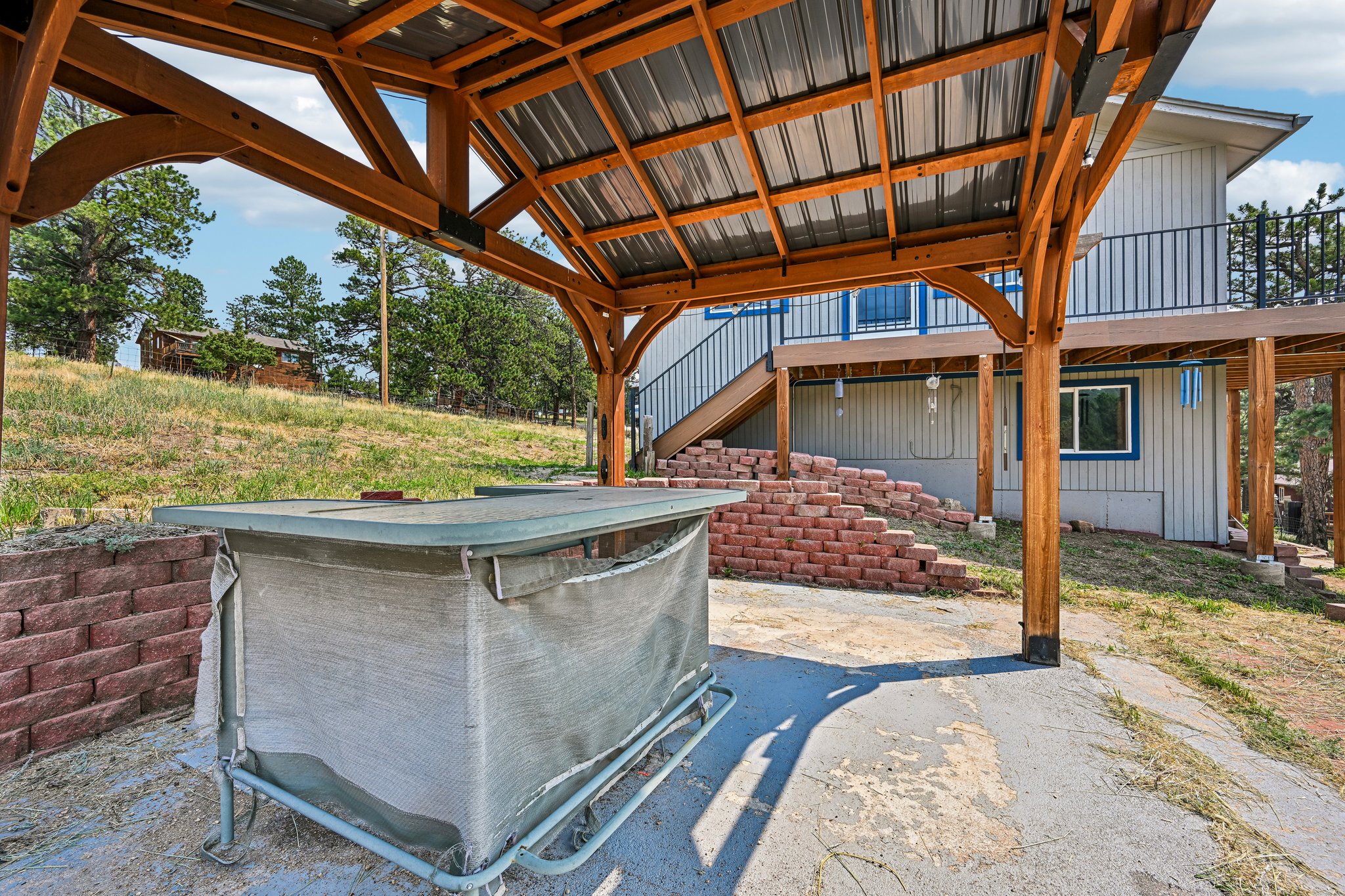 Yellow Pine Dr-S0508-047.jpg