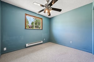 Yellow Pine Dr-S0508-024.jpg