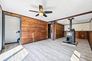 Yellow Pine Dr-S0508-031.jpg