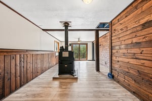 Yellow Pine Dr-S0508-033.jpg