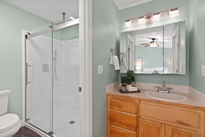  Photo 43