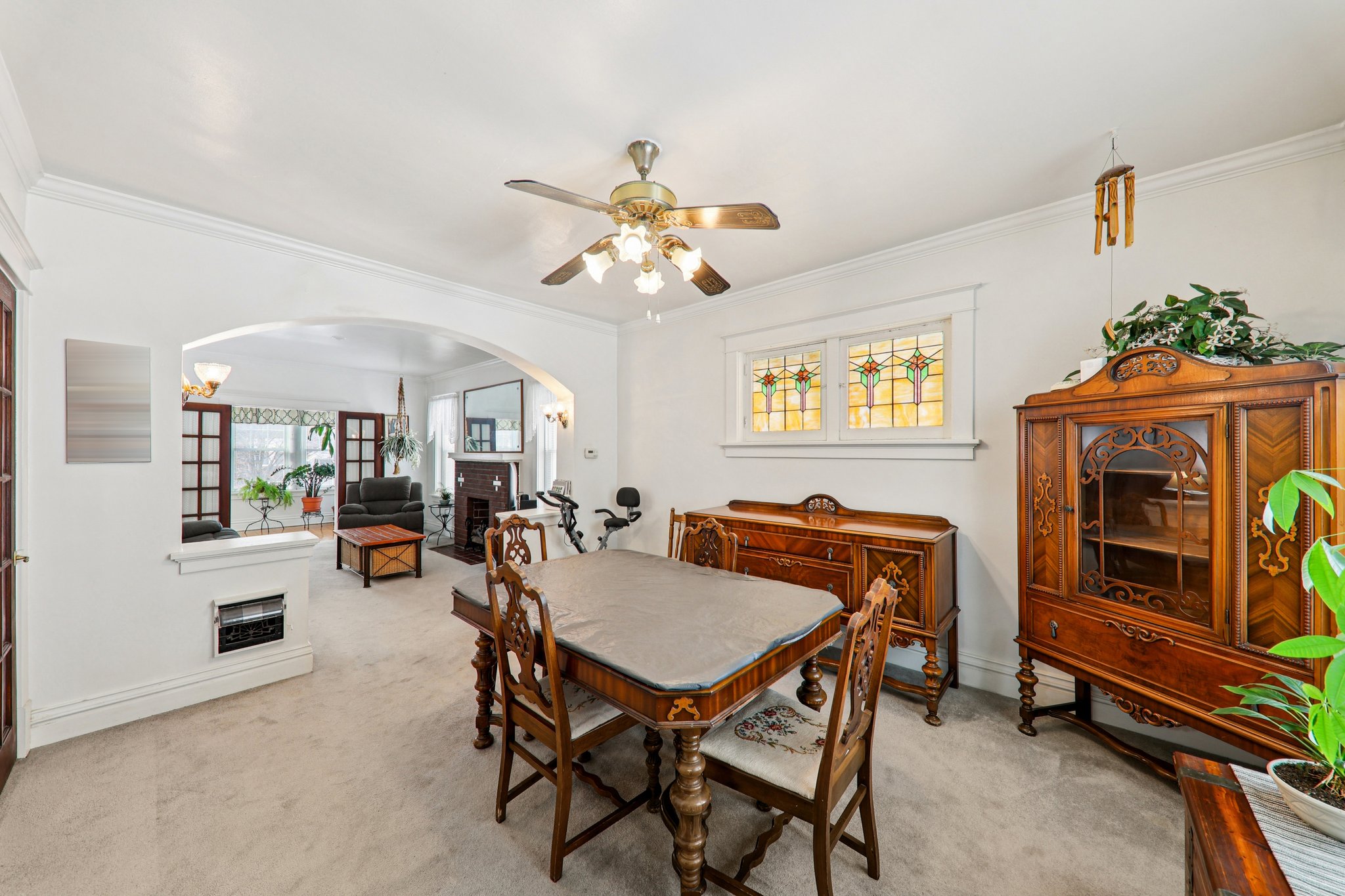 4611 Quincy St-S3001-016.jpg