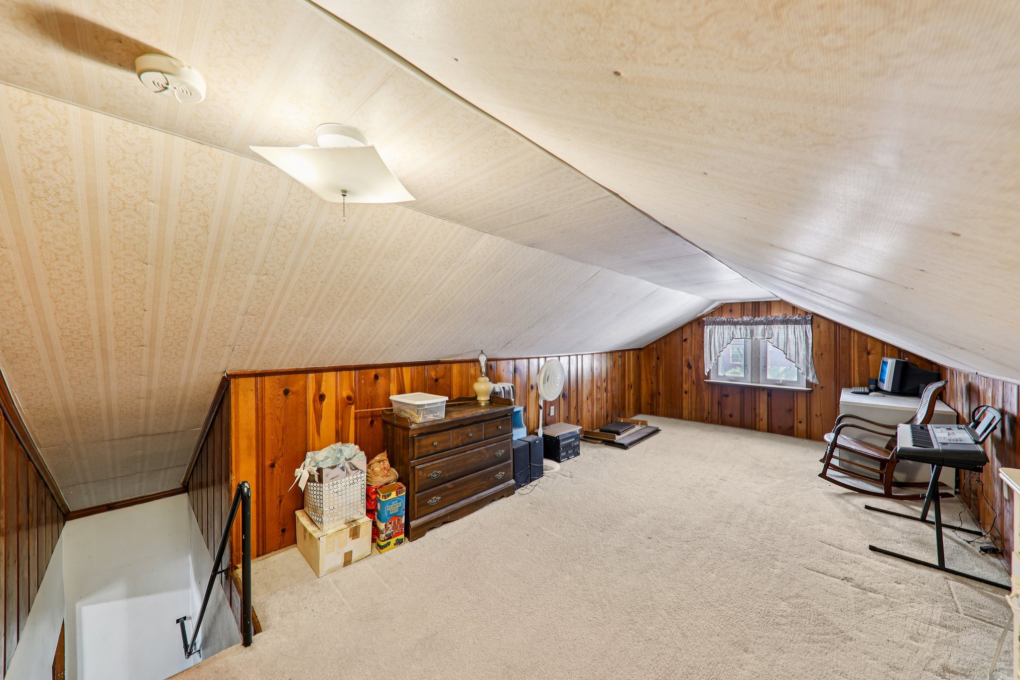 4611 Quincy St-S3001-028.jpg