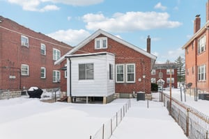 4611 Quincy St-S3001-035.jpg
