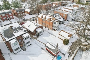 4611 Quincy St-S3001-040.jpg
