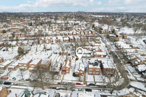 4611 Quincy St-S3001-045.jpg