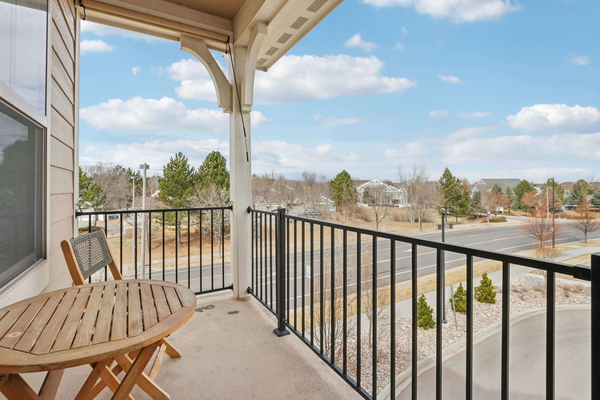Enjoy Outdoor Dining or Morning Coffee with Mountain Views! End Unit Condo!