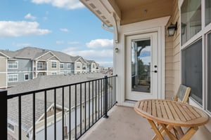 Enjoy Outdoor Dining or Morning Coffee with Mountain Views! End Unit Condo!