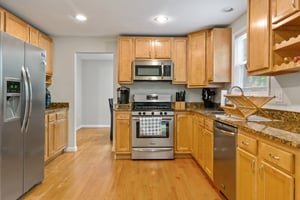 4614 Birchtree Ln, Temple Hills, MD 20748, US Photo 10