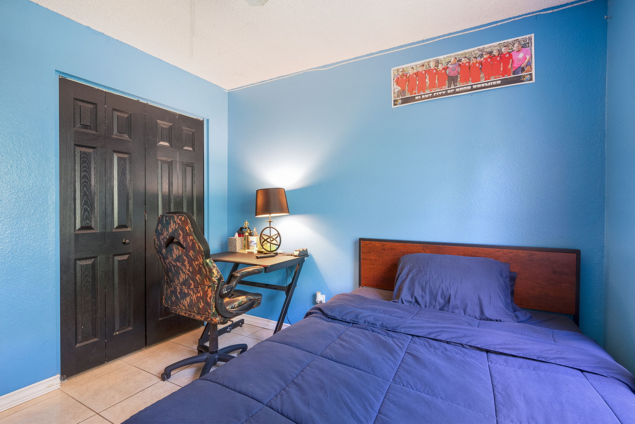 N Country Hills Rd-027