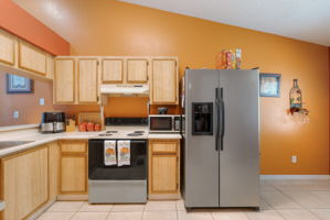 N Country Hills Rd-015