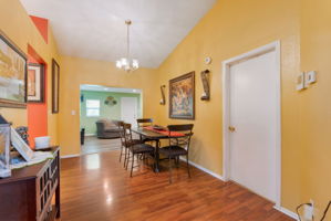 N Country Hills Rd-011