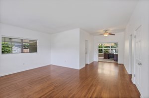 4615 S Ferncreek Ave, Orlando, FL 32806, USA Photo 5