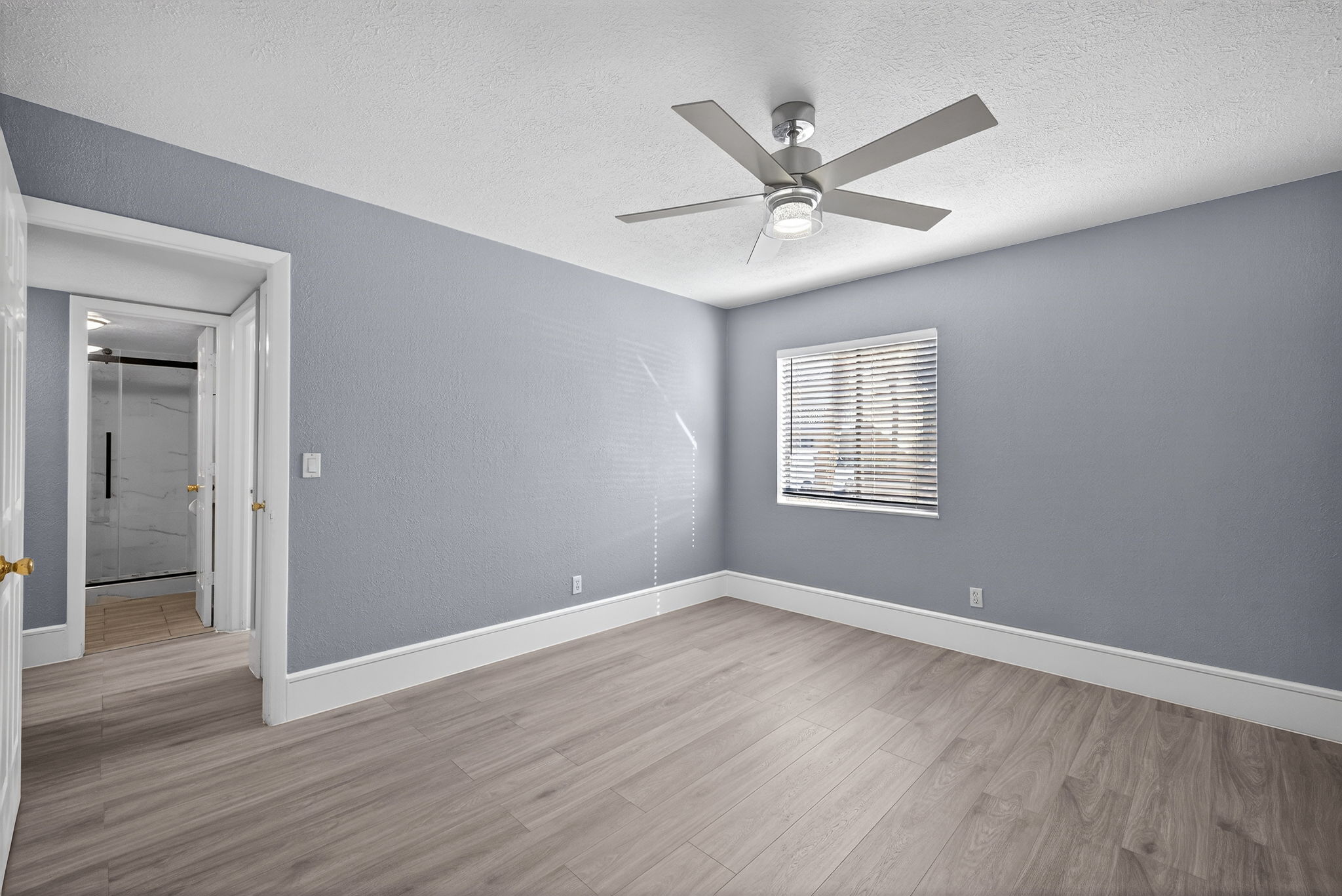 Primary Bedroom 3 - r