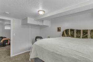  Photo 34