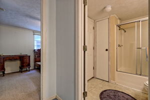  Photo 30