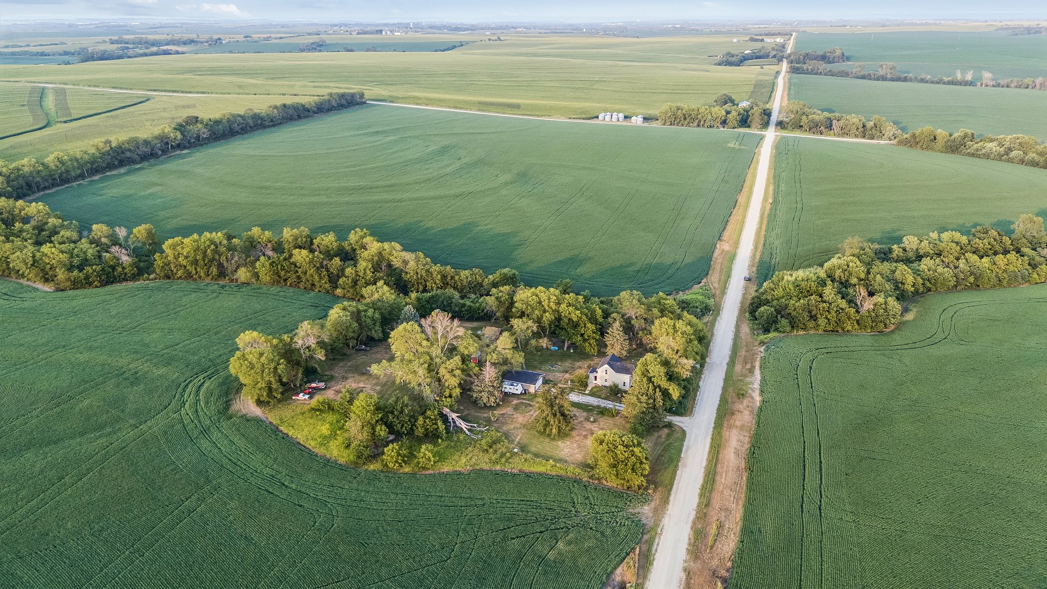 4618 McKelvie Rd_003.jpg