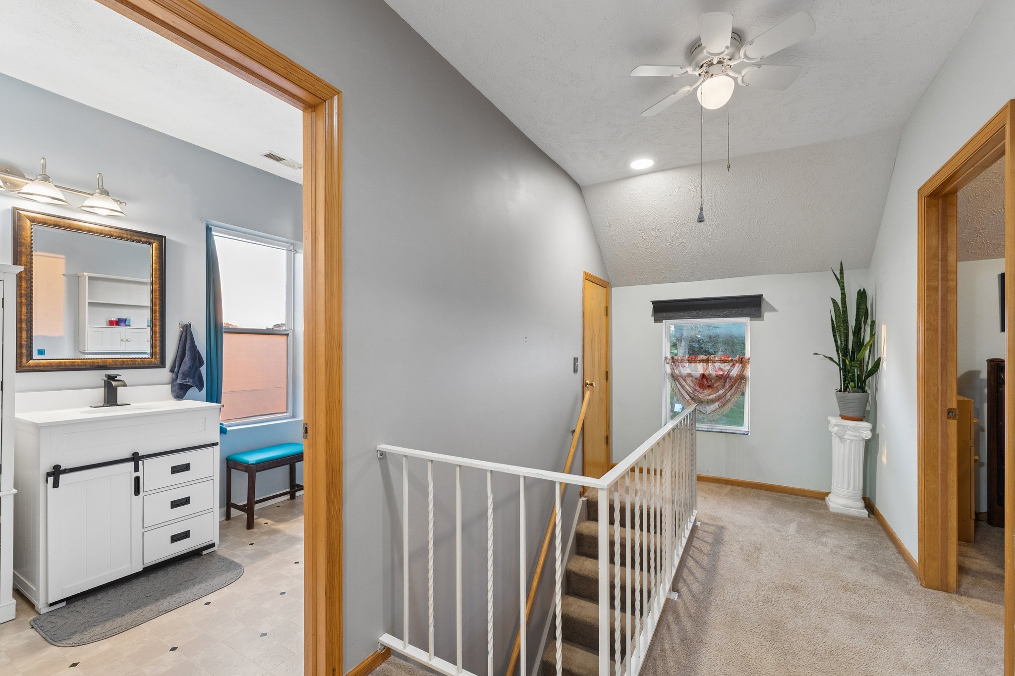 9475 - 4618 McKelvie Rd_026.jpg
