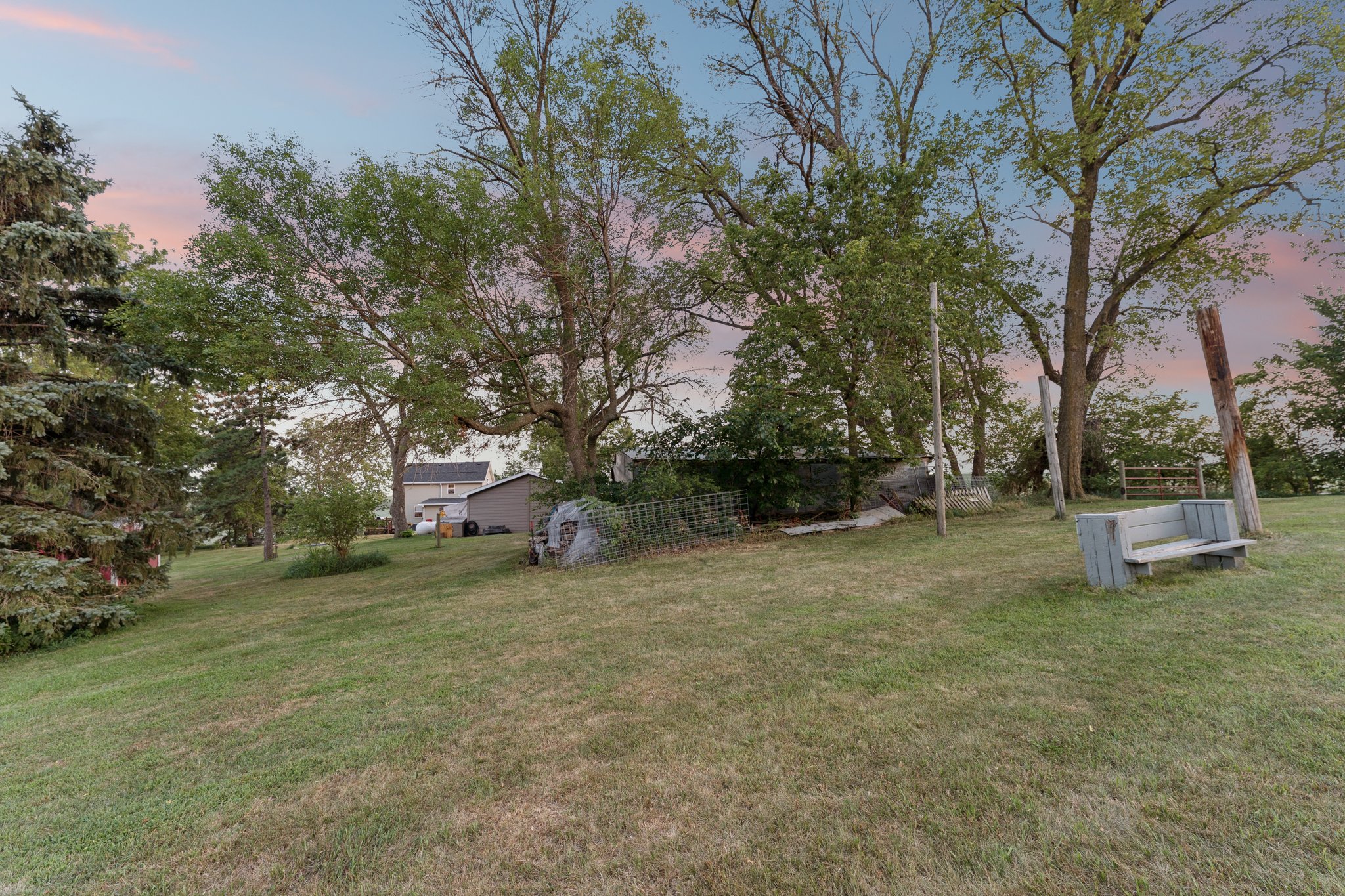 9475 - 4618 McKelvie Rd_035.jpg