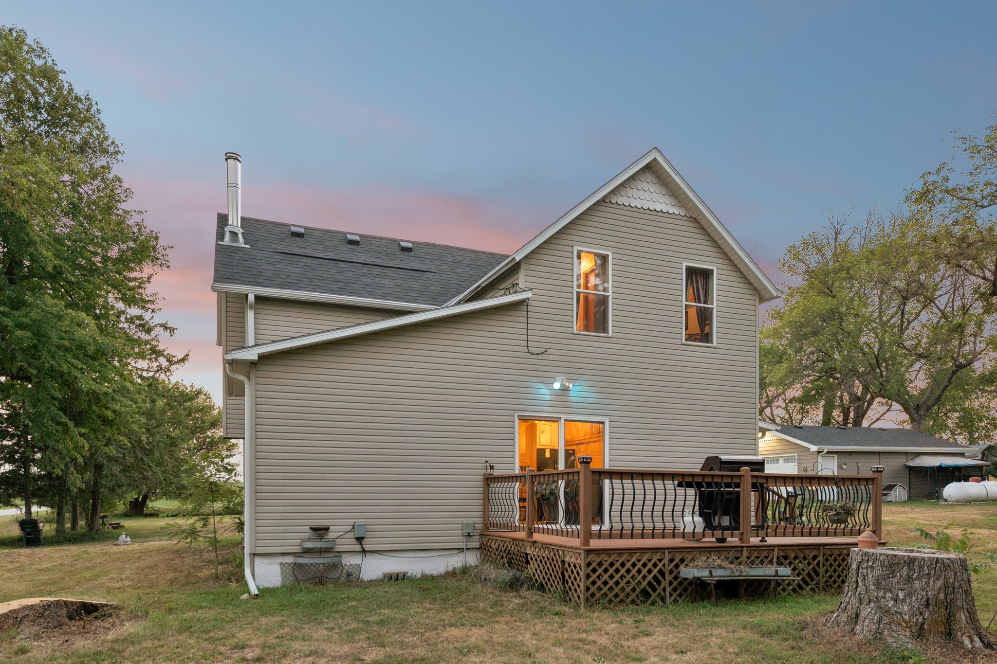 9475 - 4618 McKelvie Rd_038.jpg