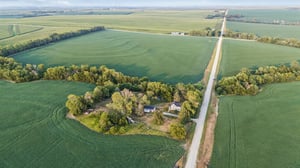 4618 McKelvie Rd_003.jpg