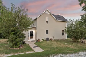 9475 - 4618 McKelvie Rd_001.jpg