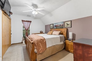 9475 - 4618 McKelvie Rd_015.jpg