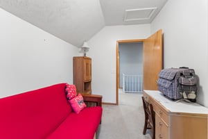 9475 - 4618 McKelvie Rd_022.jpg