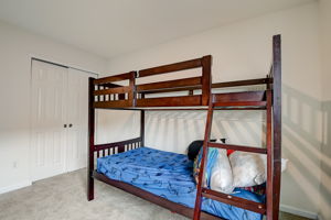  Ozark Ln-024