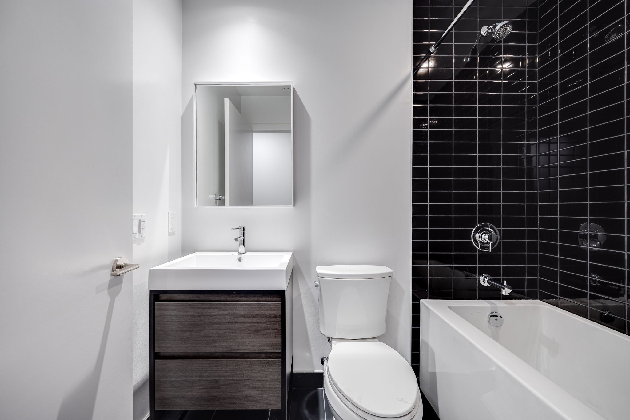 Toronto property showcase — delivered property photograph 17