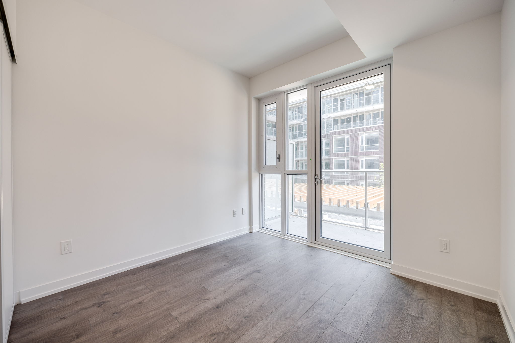 Toronto property showcase — delivered property photograph 11