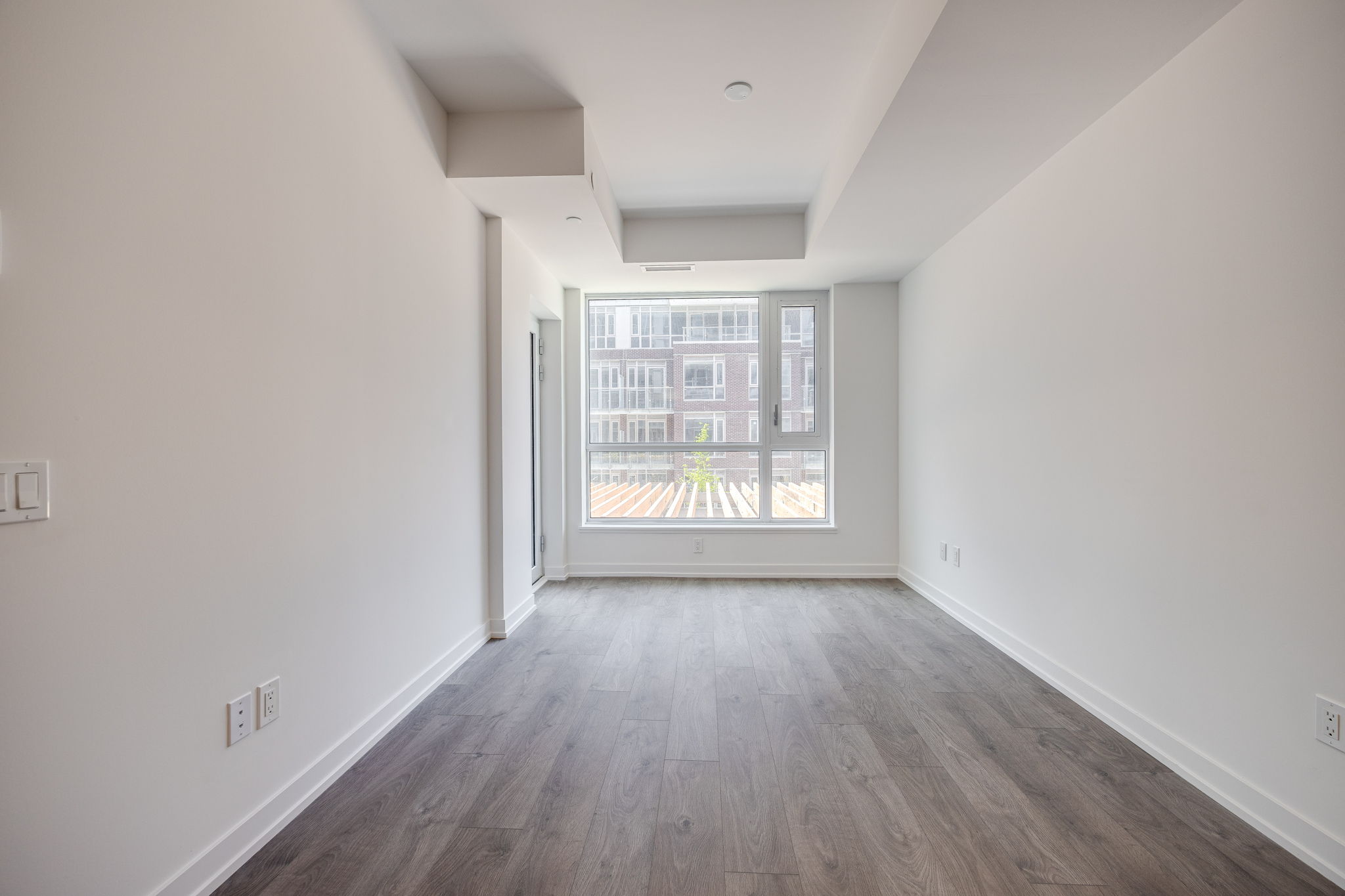 Toronto property showcase — delivered property photograph 8