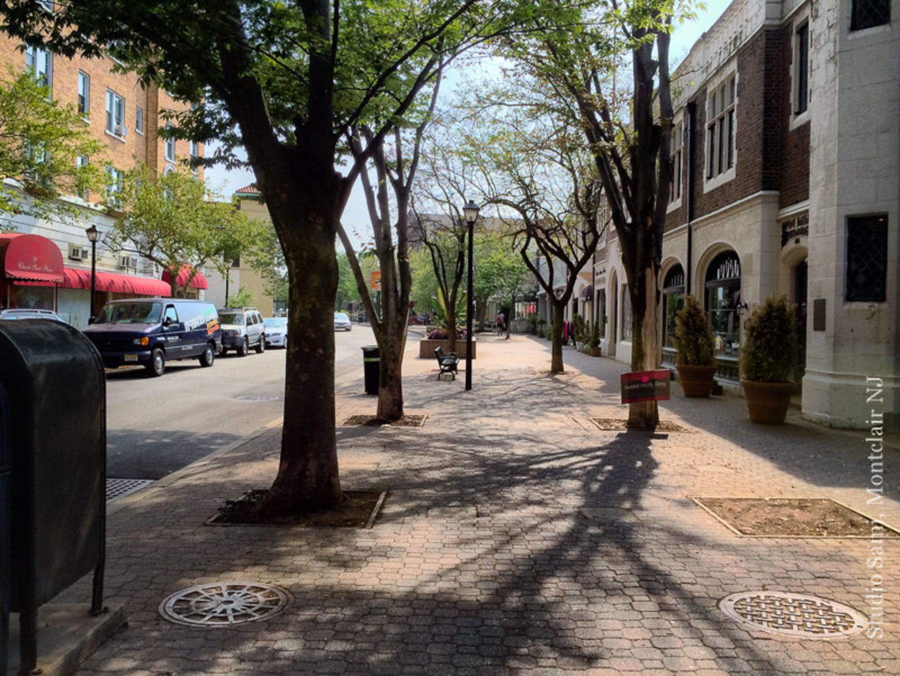 Downtown Montclair also has lots of lovely offerings for shopping and restaurants.