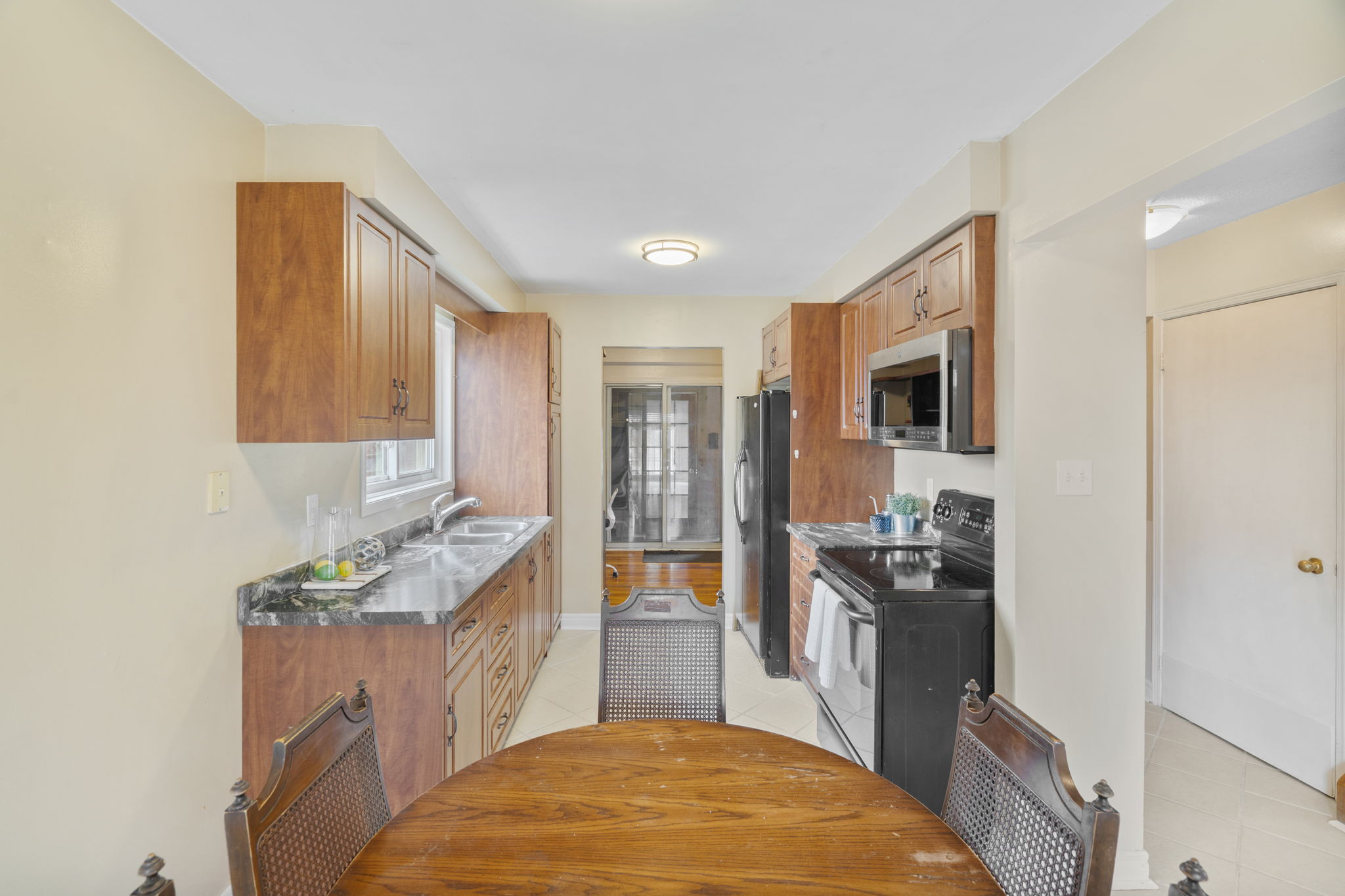 462 Haines St New Tecumseth, ON L0G 1A0