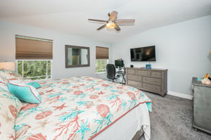 Upper Level Master Bedroom1b