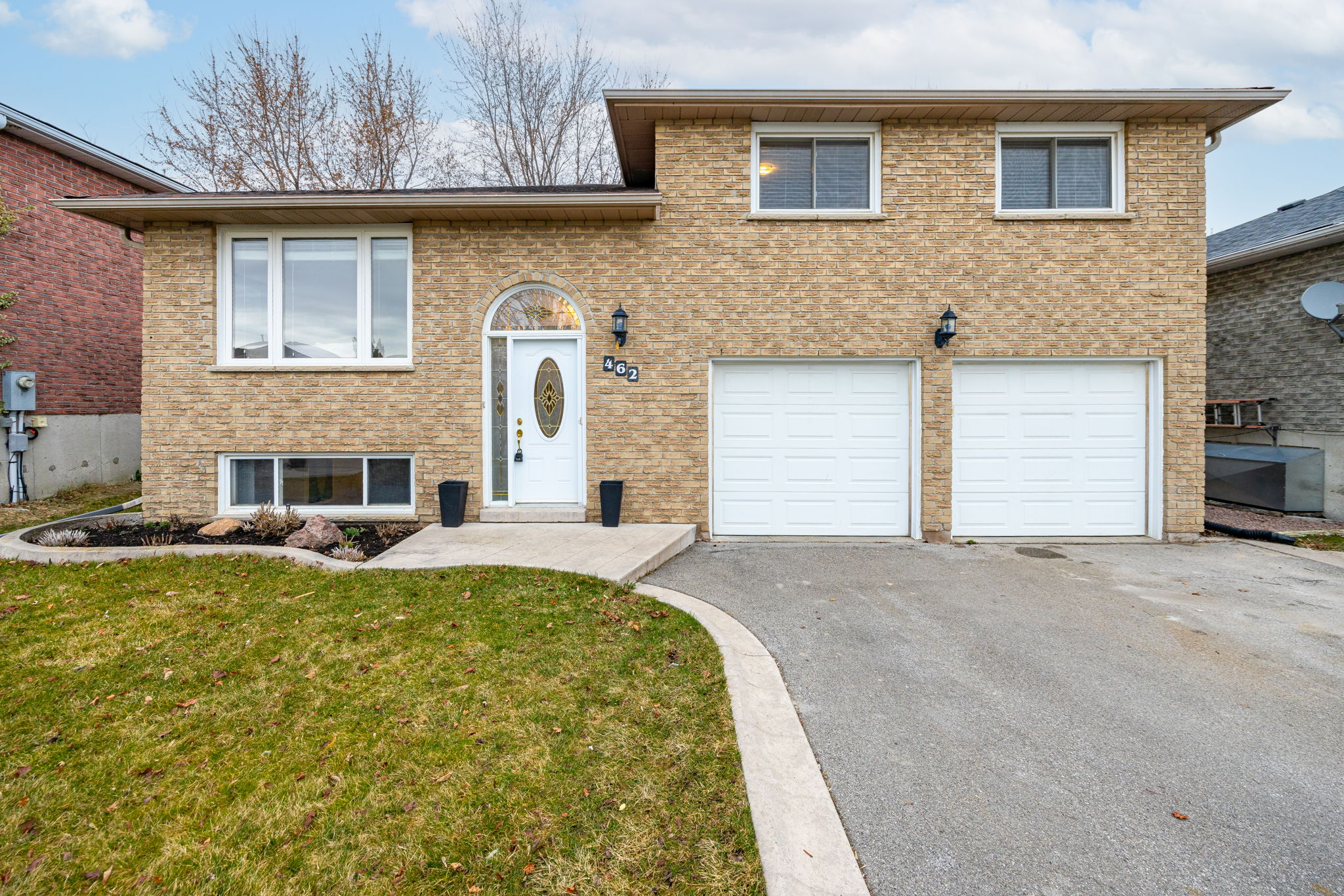 Bradford West Gwillimbury property showcase