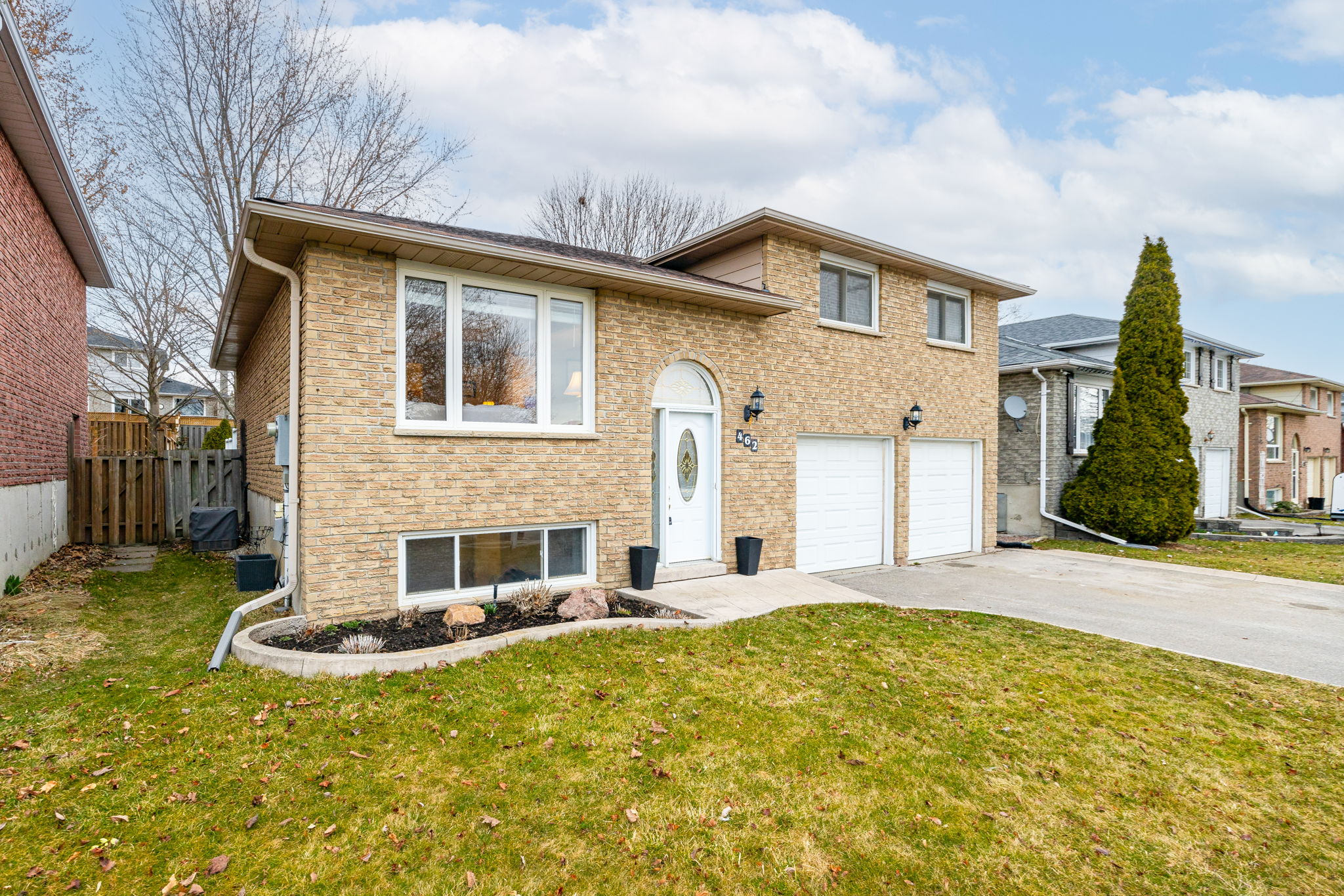 Bradford West Gwillimbury property showcase — delivered property photograph 3